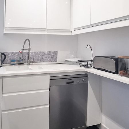 Вилла 4 Bed House With Pool Walk To Puerto Banus Fast Internet Марбелья Экстерьер фото