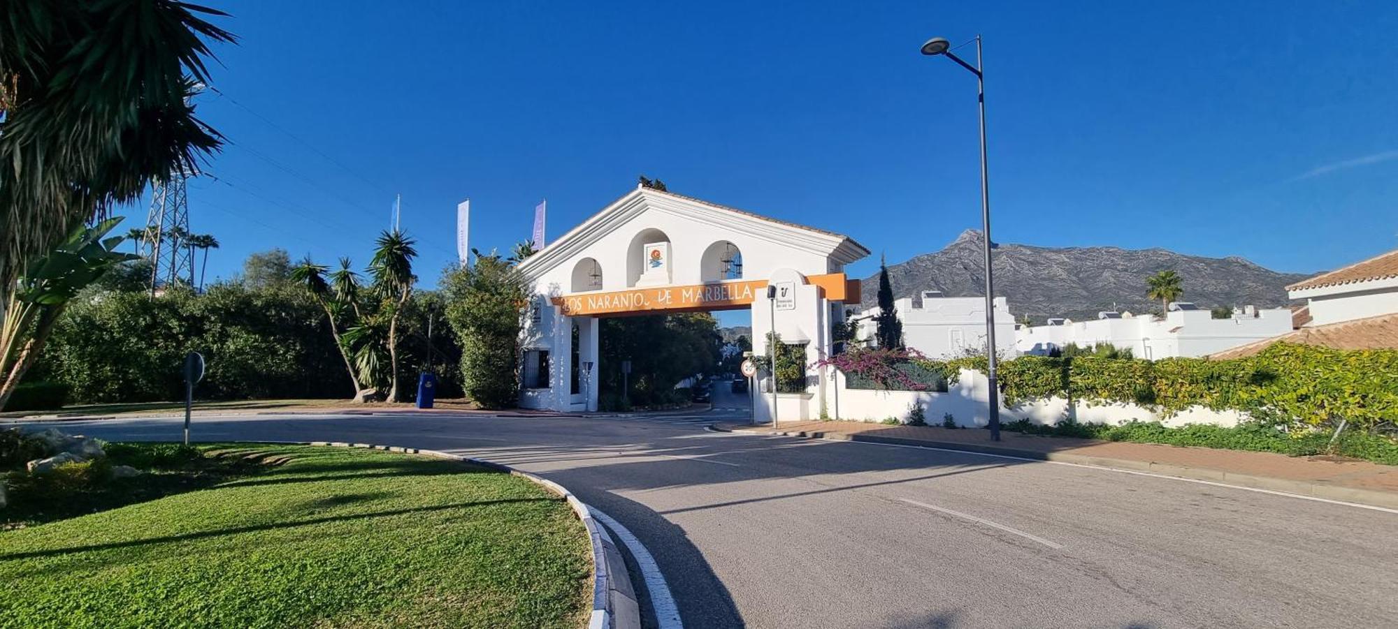 Вилла 4 Bed House With Pool Walk To Puerto Banus Fast Internet Марбелья Экстерьер фото