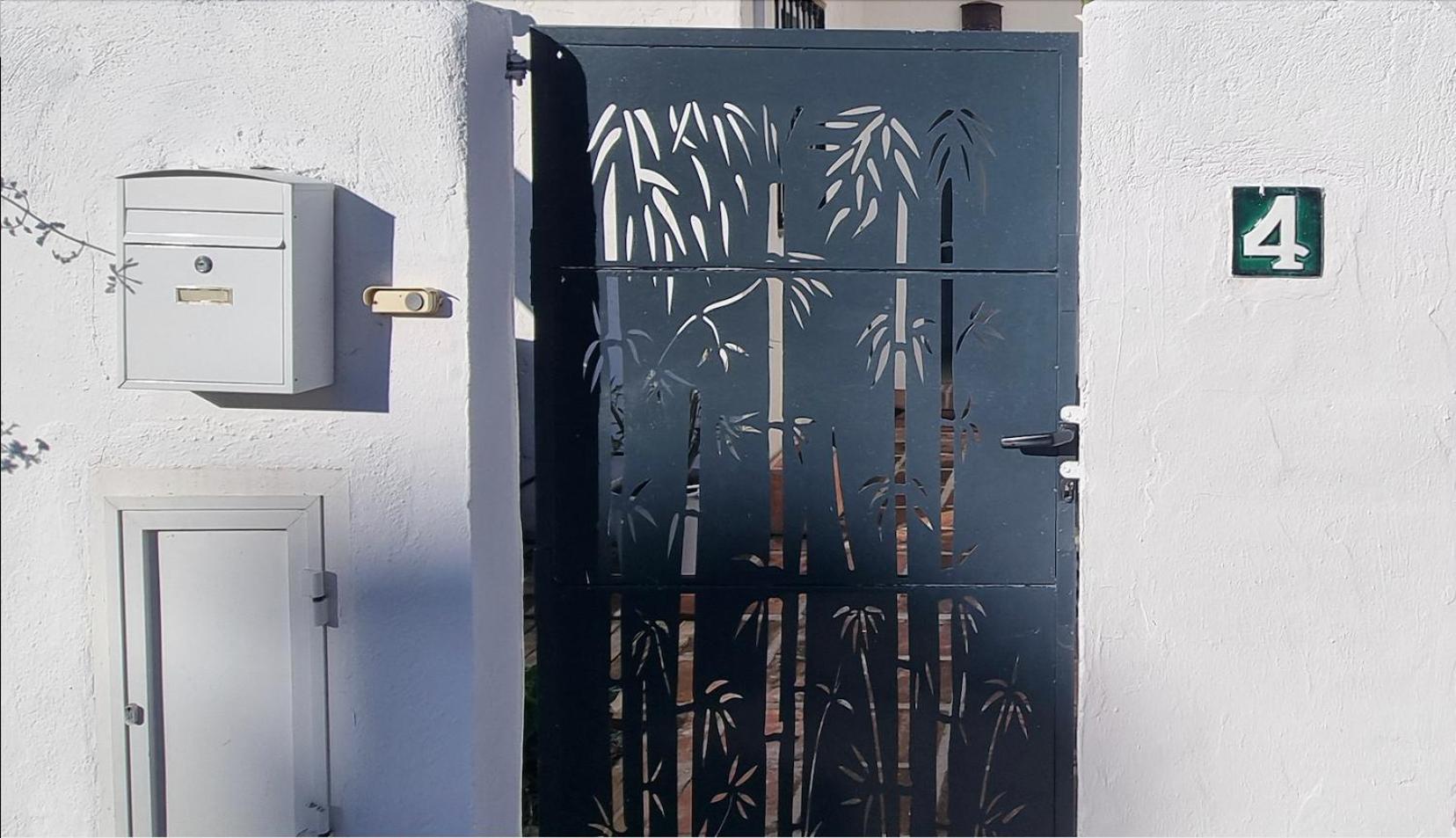 Вилла 4 Bed House With Pool Walk To Puerto Banus Fast Internet Марбелья Экстерьер фото