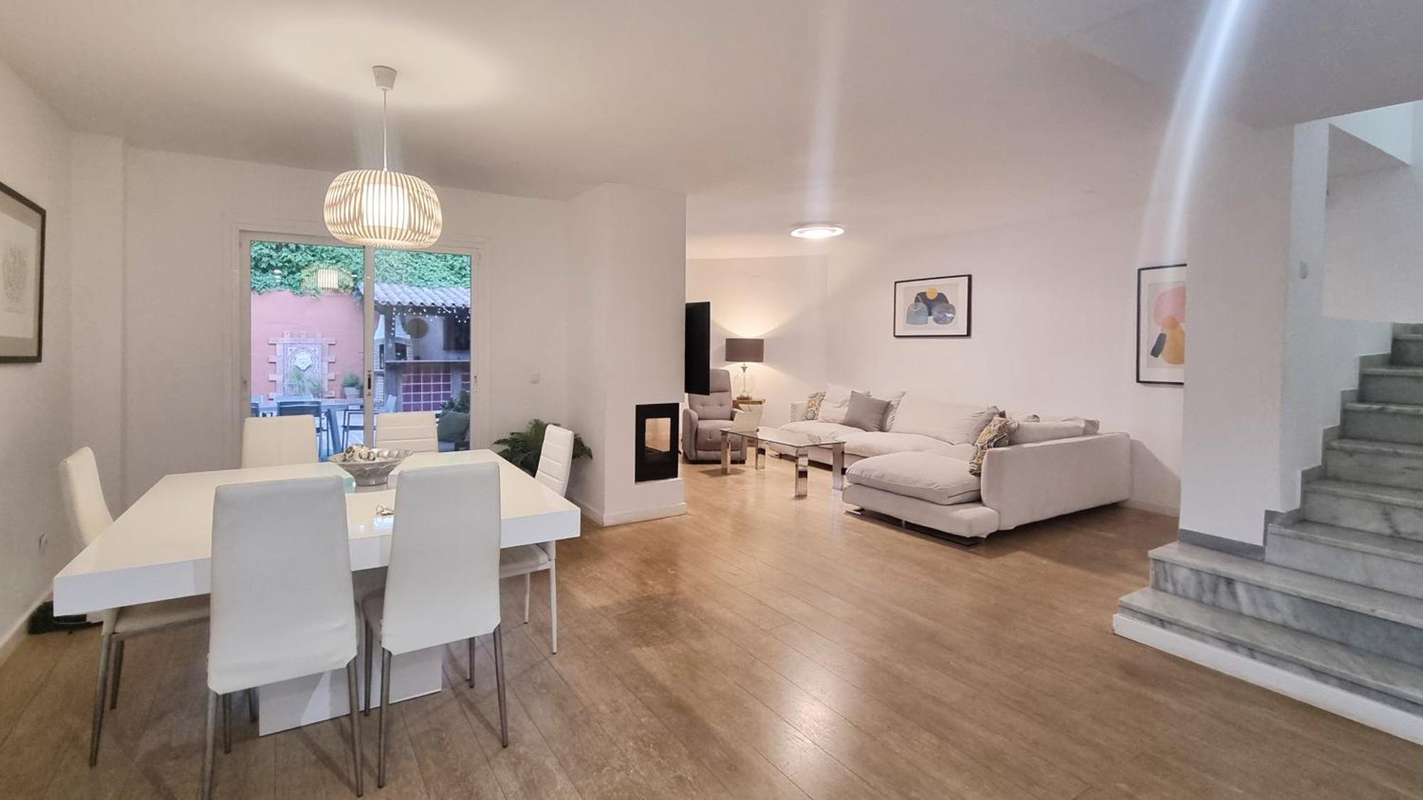 Вилла 4 Bed House With Pool Walk To Puerto Banus Fast Internet Марбелья Экстерьер фото